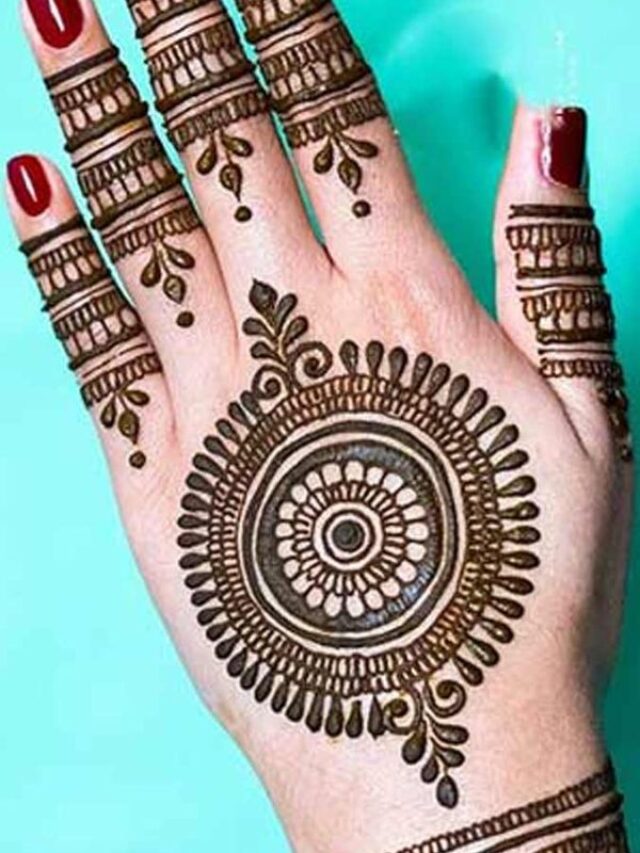 Karwachauth Mehndi Design: करवाचौथ पर मिनटों में लगाना चाहती हैं खूबसूरत मेहंदी, करें ये आसान डिजाइन ट्राई