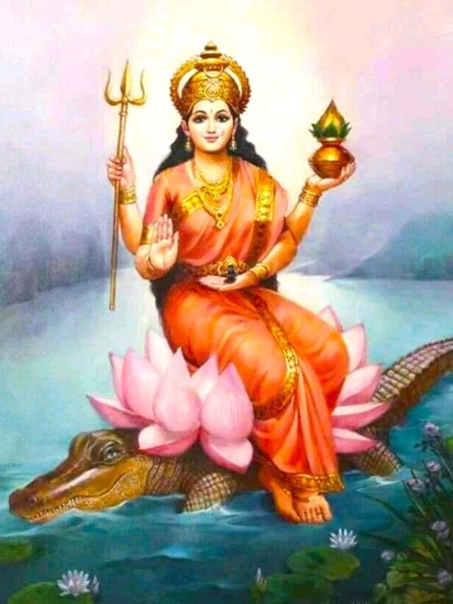 गंगा सप्तमी पर दान करें ये खास चीजें, धन-ऐश्वर्य की होगी प्राप्ति