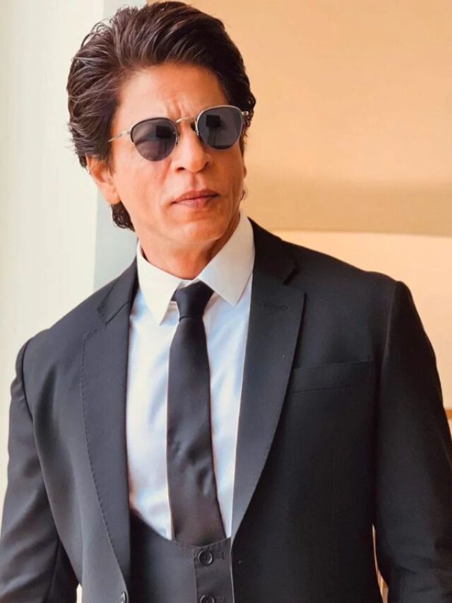Shah Rukh Khan की आंखों में हुई ये दिक्कत, ट्रीटमेंट के लिए अमेरिका जाएंगे एक्टर