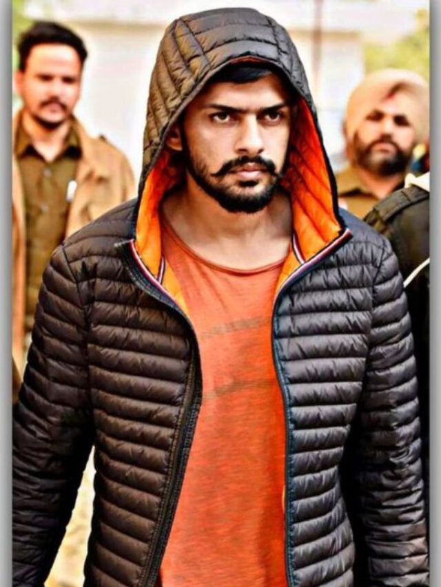 बाबा सिद्दीकी की हत्या के बाद गैंगस्टर बिश्नोई की हिट लिस्ट में शामिल हैं ये नाम, यहां जानिए