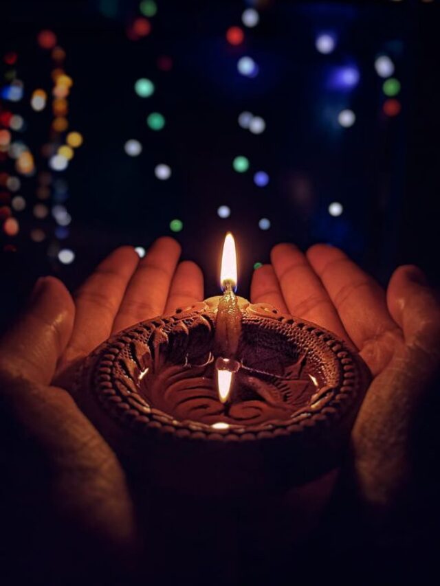 कार्तिक पूर्णिमा के दिन घर के इन 5 स्थानों पर दीपक जलाना शुभ, जानिए