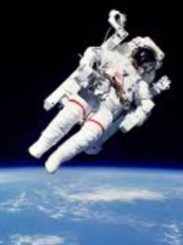 Space News: आखिर कितने दिन का खाना साथ ले जाते हैं Astronaut, क्या आप जानते हैं?
