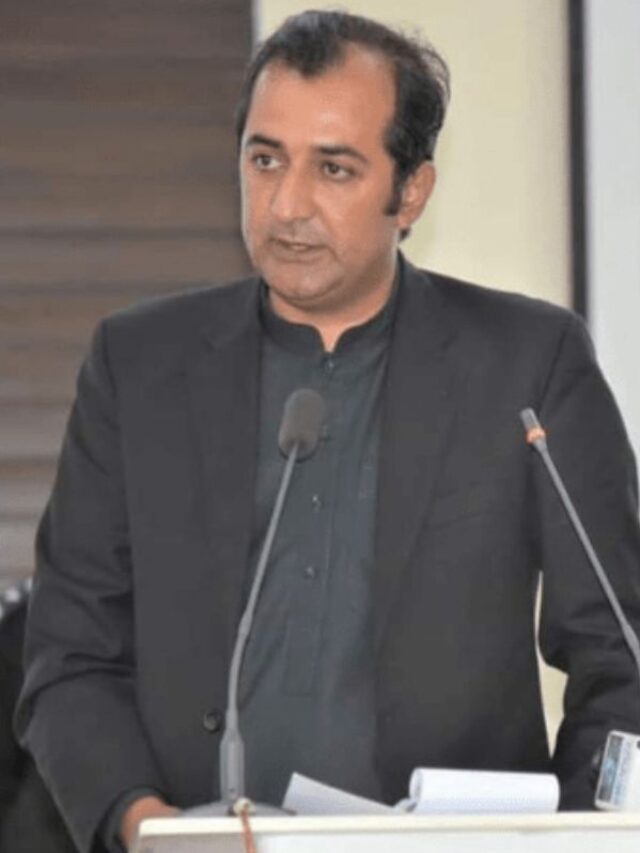 पाकिस्तान के पूर्व सीएम को अदालत ने सुनाई 34 वर्ष जेल की सजा, सुरक्षा एजेंसियों को धमकाने के थे आरोप